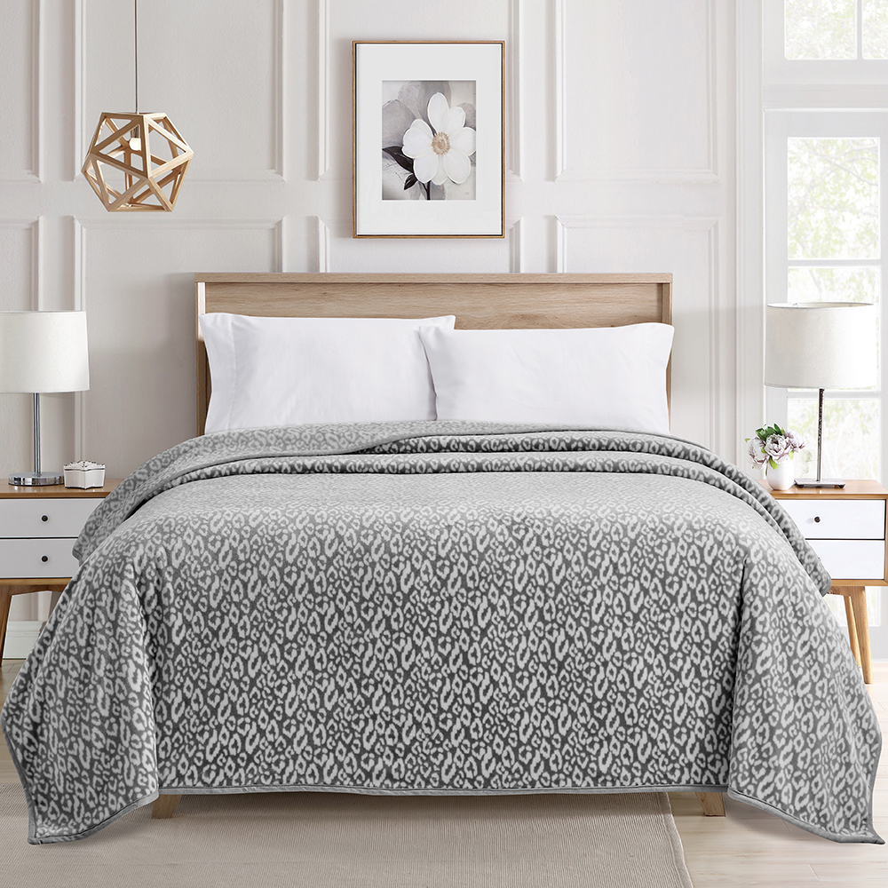 Manta estampada de franela para cama doble Impresión de patrón simple